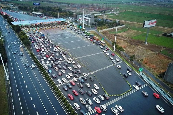 高速公路堵車
